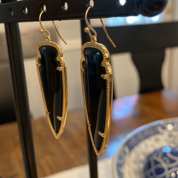 Kendra Scott Skylar Drop Earrings - Picture 3 of 4